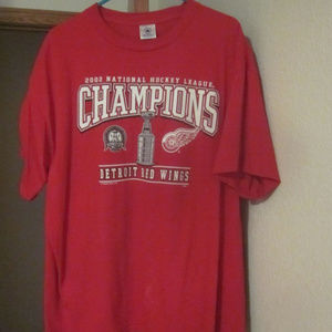Vintage Detroit Red Wings 2002 Championship Shirt